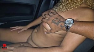 Novinha Gozou no Pau e Levou Gozada Na Xota