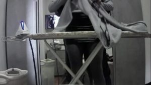 Preview – Desperate housewifes, it’s not my case. Having an orgasm during a normal working day at home