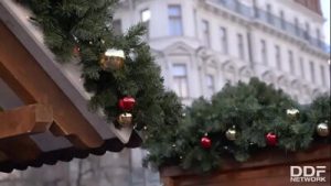 The Xmas Charmer – Two Sexy Hot Babes Share Big Cock