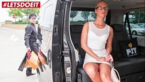 VIP SEX VAULT – Horny Milf Cums All Over the Taxi Drivers Back Seat