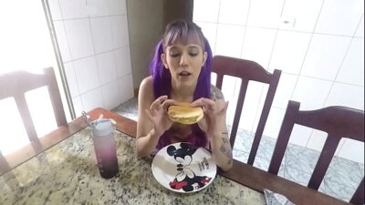 Food Fetish – Eating a burger up the asshole