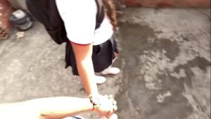 ¡AY PROFESOR! ¿ESTA SEGURO QUE SI LE DOY UNA MAMADA Y ME DEJO METER SOLO LA PUNTICA APRUEBO EL CURSO?