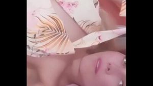 Ele pedeu esse vestido na video chamada … e adorou