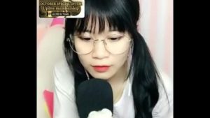 Em gái l. Uplive kawaii