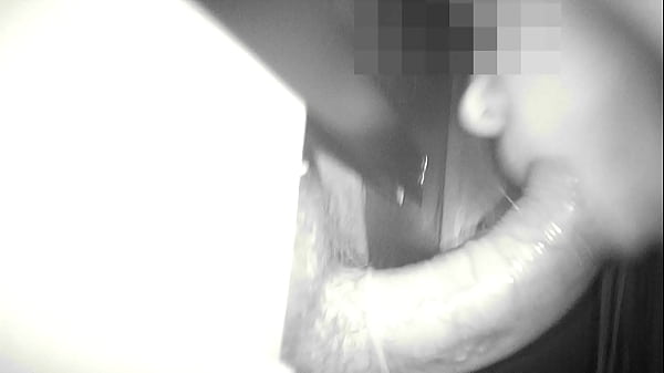 glory hole dei para um gostoso minha buceta pedir pra entrar e me comer na cabine
