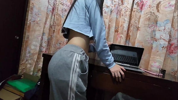 laura fucks the technician to repair her computer earlier because she has no money to repair it