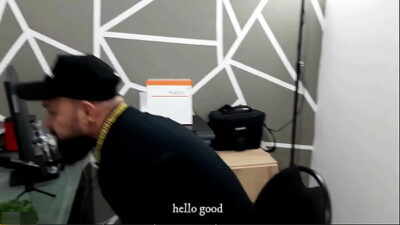 Me hacen examen fisico, sin ropa y follo con la doctora, le doy mucha verga para consguir el trabajo que tanto deseo – PORNO EN ESPAÑOL