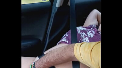 Nicebigddd playing in the car