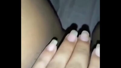 Safada se exibindo
