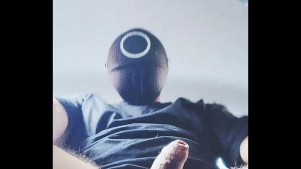 secreto y fetiche con un rubio de polla mediana desnudo en el coche bad wolf28 eres un verdadero hombre