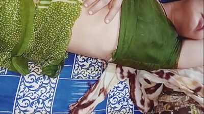 Indian newly married girl was fucked by her husband, full uncut hindi sex video in hindi voice