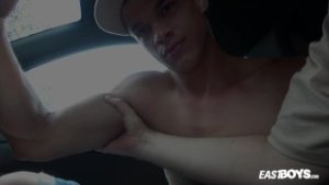 Casting – Handjob and Muscle Worship