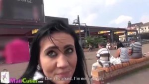 Four amateur girls fucking on public for shopping free