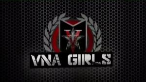 Girlboss Vicky Vette Strips Naked And Send Some Dirty Pictures!