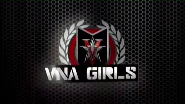 Hot Lesbian Trio Unleashed: Kimber Lee, Maggie Green & Sara Jay Indulge in Steamy Masturbation!