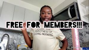 I CAN’T STOP TOUCHING MYSELF IN THE KITCHEN!