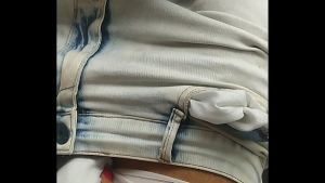 Pegando no pau no carro