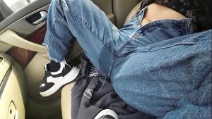 Real Desperate Jeans WETTING and SQUIRT in my Car
