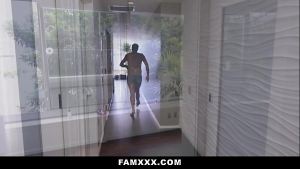 Stepsis Sucked Off His Huge Cock until They Took It Back to The Bedroom – Famxxx