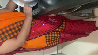 bhabhi ko devar ne kitchen se bedroom me bulakar choda viral hindi sex mms hindi voice