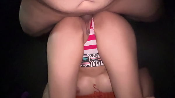 Cogiendo con cita de tinder con juguete en el culo. real sex amateur, pareja latina teniendo sexo.