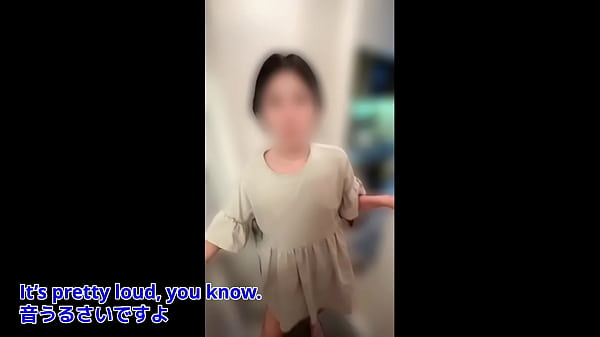 【隣人さんと中出しセックス】オナニーの声が大きいので伝えに行ったらセックスの展開に