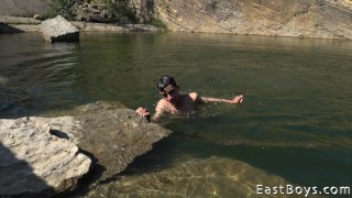 OUTDOOR CASTING – Carlos Costa