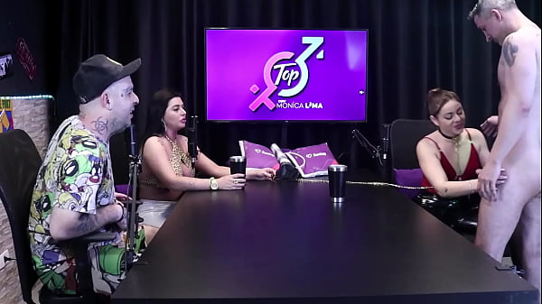 Quando os dois maiores cornos se encontram acaba nessa resenha gostosa – Monica Lima cai de boca na Evelyn completo no RED