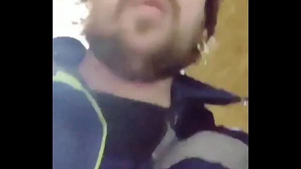 A gay worker staged a sex show for his subscribers!