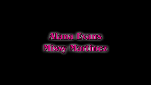 Alana’s cute tattoos turn Missy on as she gets eaten out by her lesbian lover