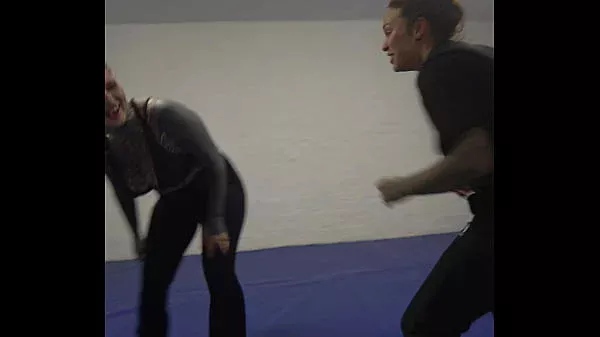 HAPPY KINKMAS EVE DAY 24 LESBIAN WRESTLING