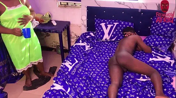 BIG ASS AFRICA STEPMOM IS HAPPY TO MEET STEPSON NAKED AND HARD, AND IMMEDIATELY PLUG HIS COCK INSIDE HER WET PUSSY. ENJOY ON 4K