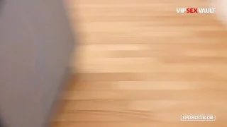 Czech Model Fucked by Agent At Casting – VIP SEX VAULT