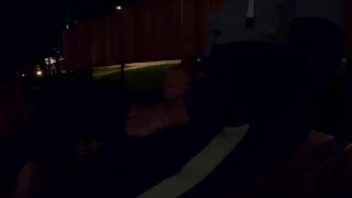 Парень дрочит на оживленной улице. Экстрим