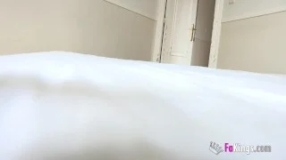 Harley Quinn cosplayer seduces and blows guys in the street