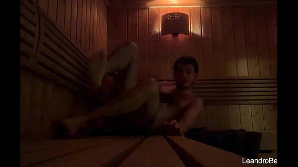 Public sauna caught jerking and cumming – gay exhib