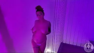 4K STRIPTEASE TWERK AVATAR LIGHT EFFECT RGB BODY PAINTING