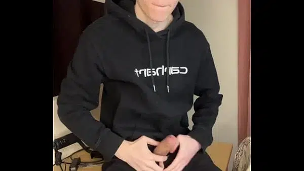 Carrying Heavy Bags Made My Arms Tired But My Dick Is Ready