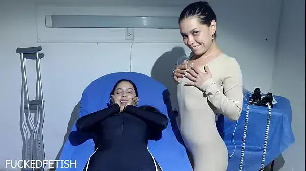 Duo Helen Star vs Yessica Bunny Emergency Without Lights