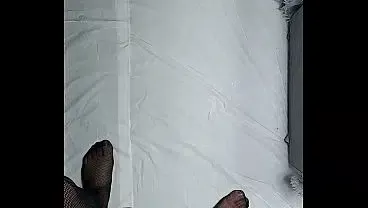 sinaeiin waltabawul allaaaradi I am a transgender shemale who had my anus and mouth penetrated with a dildo, causing involuntary urination.