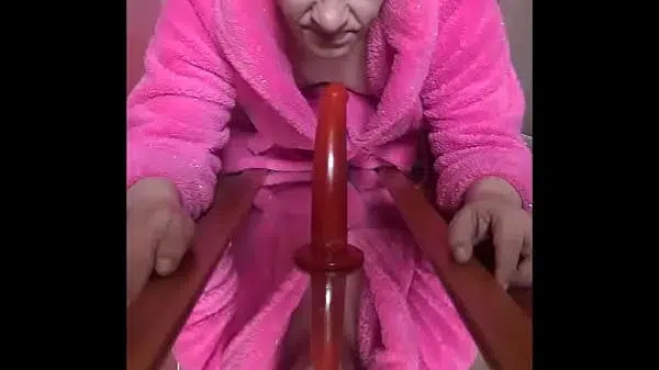 bisexual gay would love to show you how he would treat your cock and i am sure you would not say no after you have seen this video