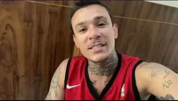 NA RUA COM KTAL – ANDANDO NAS RUAS DE BRASÍLIA ENCONTREI UMA NOVINHA GÓTICA E OFERECI DINHEIRO PRA ELA GRAVAR COMIGO E ELA ACEITOU – COMPLETO NO RED – KTAL